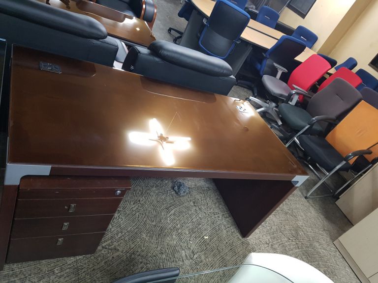 중역책상(파트너)